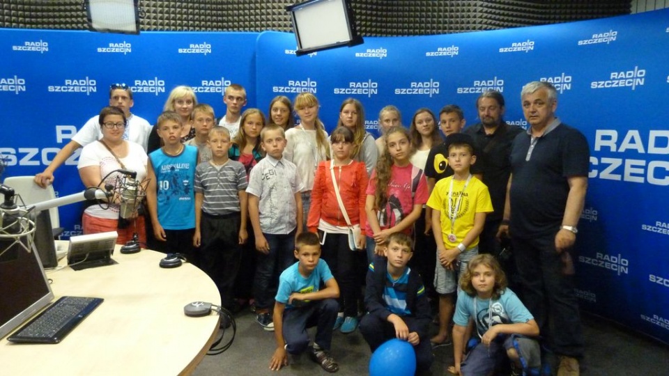 Dzieci z Wołynia odwiedziły Polskie Radio Szczecin. fot. Małgorzata Frymus PRSz