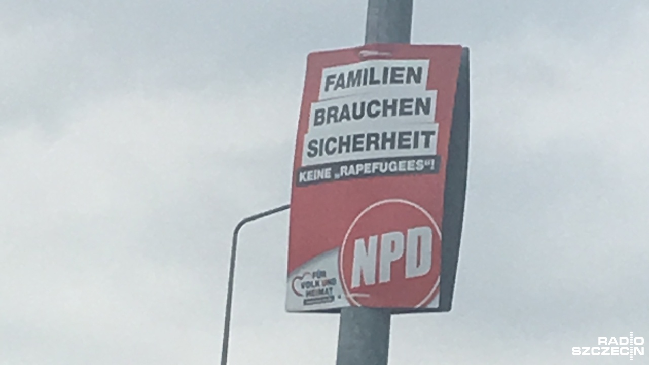Niemieccy parlamentarzyści wnioskują do Federalnego Trybunału Konstytucyjnego o poparcie inicjatywy, która odebrałaby pieniądze partii NPD. To ugrupowanie aktywne przede wszystkim przy granicy z Polską.
