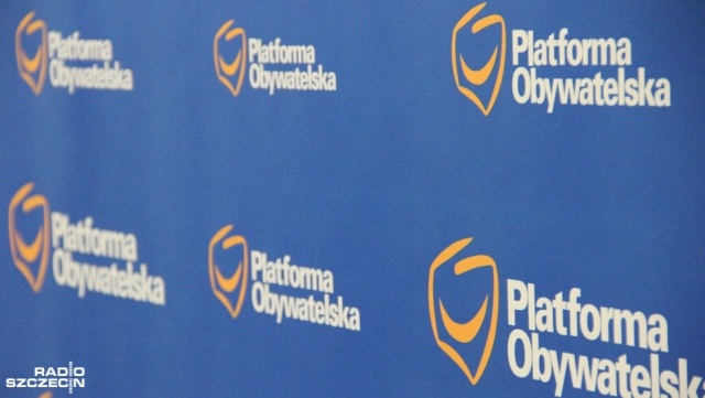 Emeryci nie tęsknią za PO