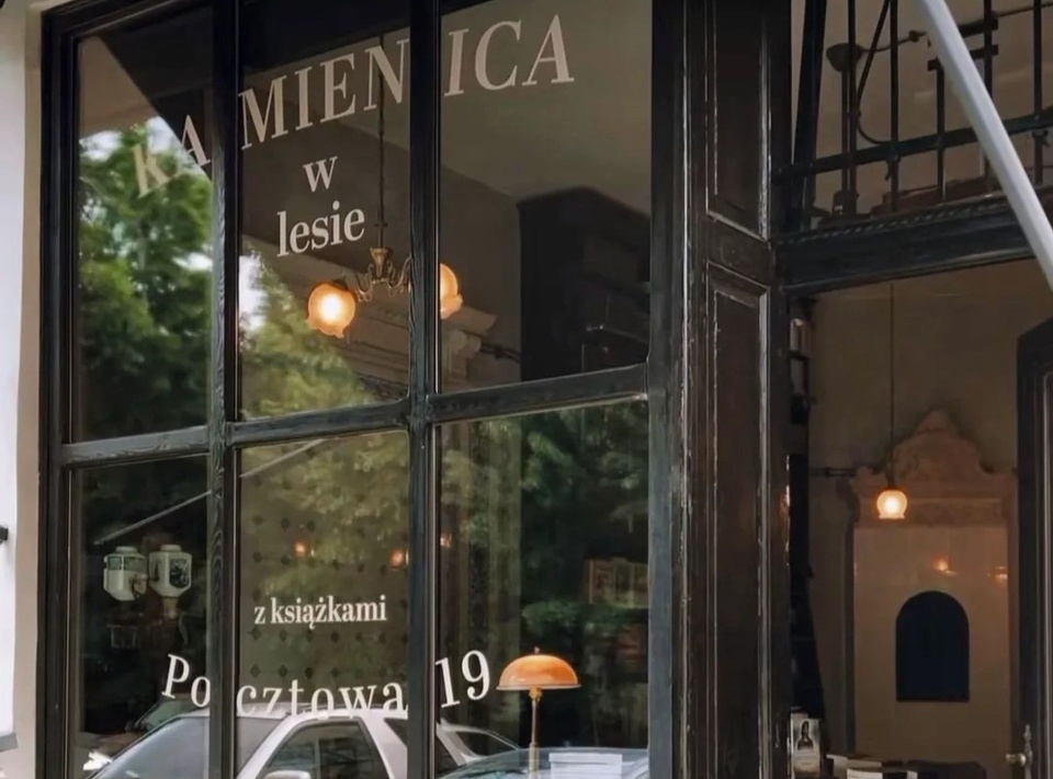 Źródło: kamienicawlesie.pl