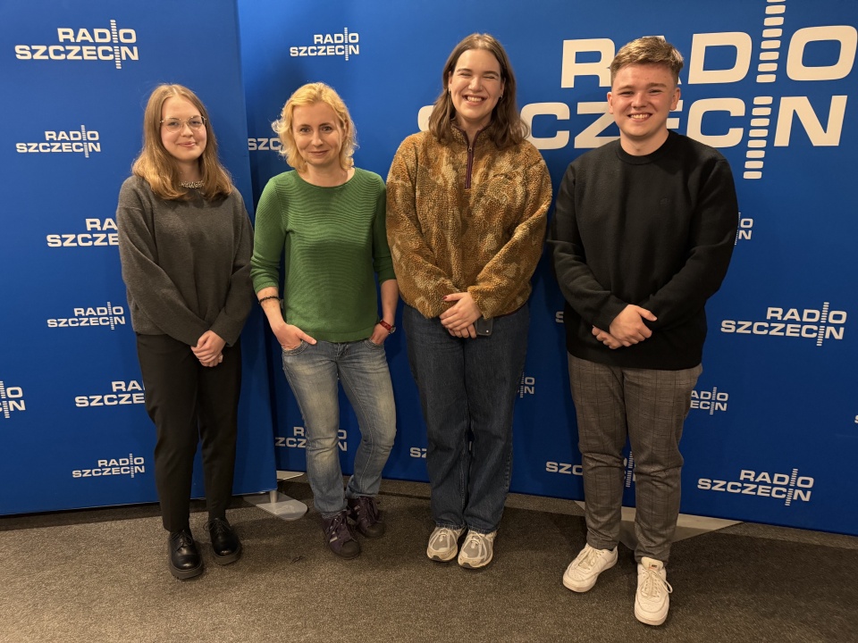 Oliwia Kucy (od lewej), dr Barbara Patlewicz, Dorota Maj, Casper Kubera. Fot Anna Kolmer [Radio Szczecin]