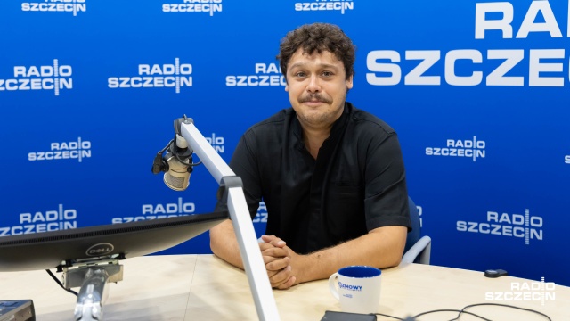 Jakub Skrzywanek