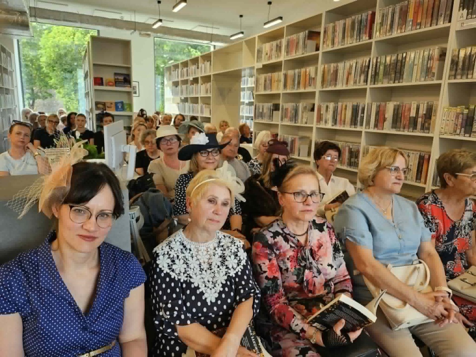 fb. Książnica Stargardzka