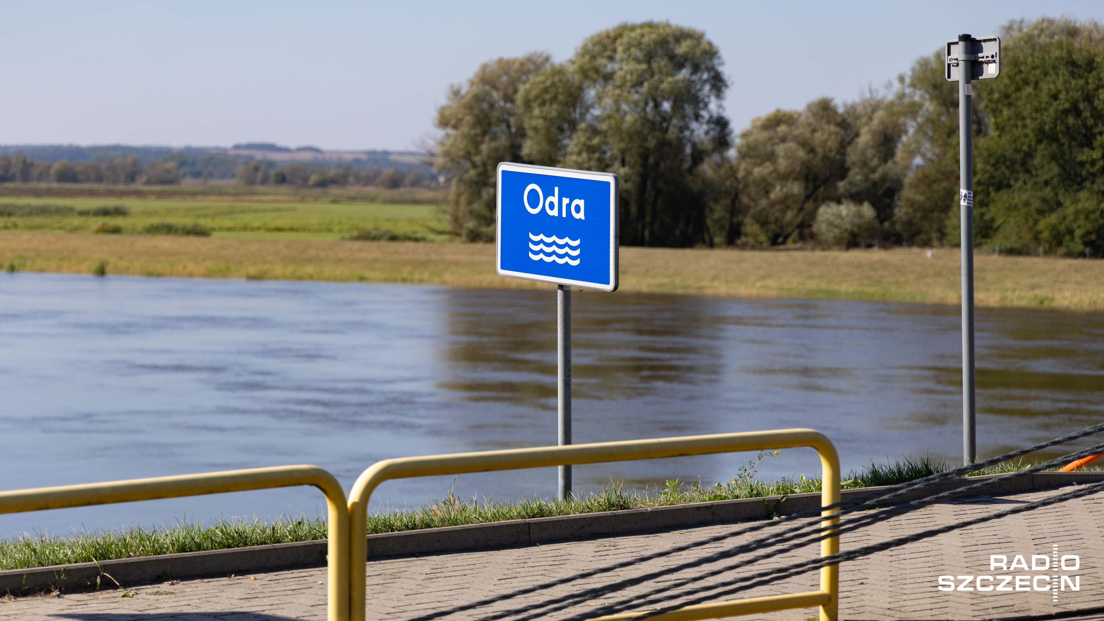 Poziom Odry w regionie przekroczył stan alarmowy. Tak jest w Bielinku.