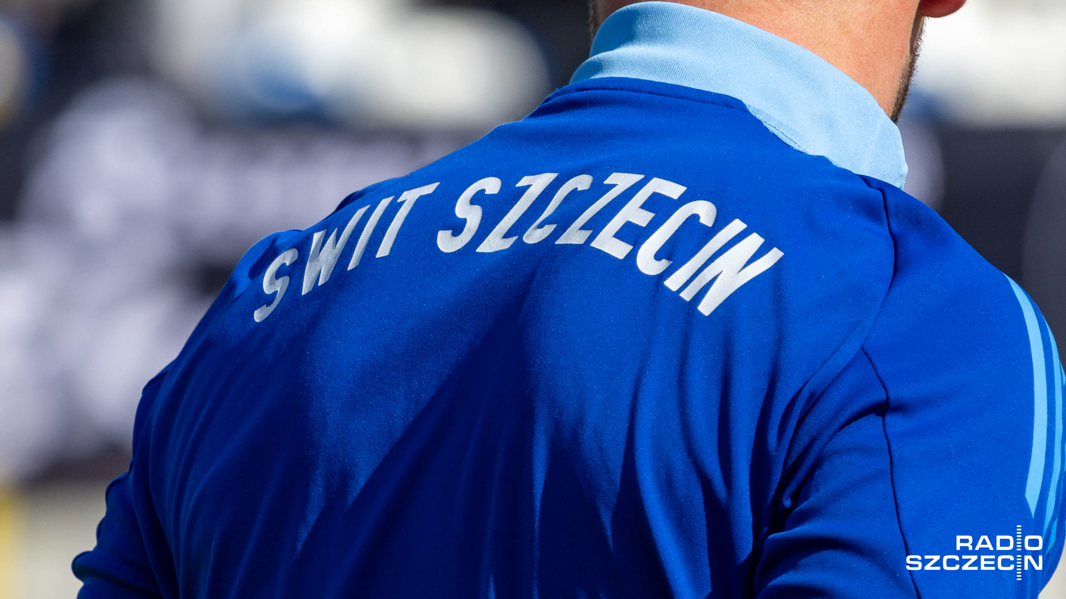 Piłkarze Świtu nadal są w grze o awans na zaplecze ekstraklasy. Szczecinianie po czterech z rzędu porażkach w 2 lidze pokonali Zagłębie Sosnowiec 2:1 i oddalili się od strefy barażowo - spadkowej na 9 punktów.