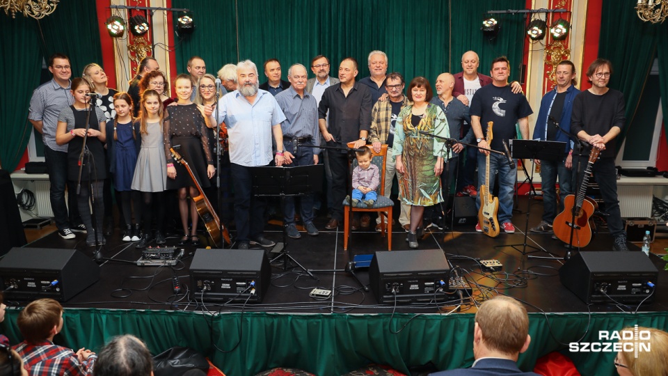 Koncert jubileuszowy Do Góry Dnem w Klubie 13 Muz.