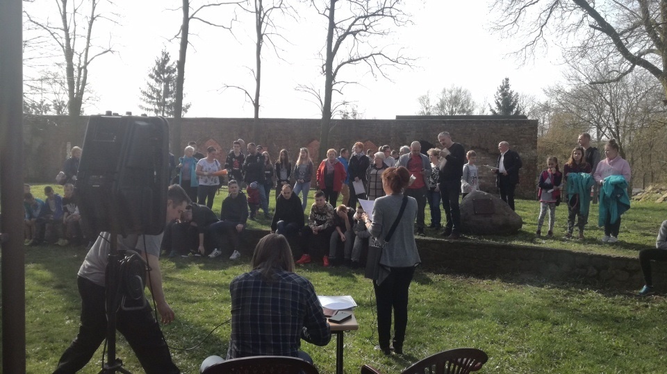 Uczestnicy Misterium Męki Pańskiej w Policach - Jasienicy; fot. M.Furga