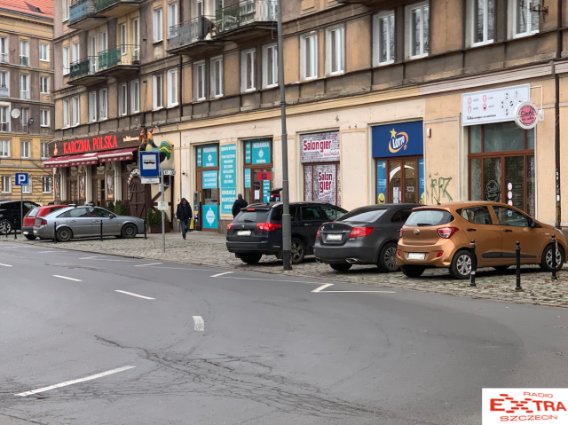 Plac Lotników w Szczecinie pod specjalnym nadzorem. Fot. Mariusz Tałajkowski 