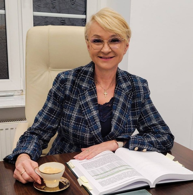 Prezydent Kołobrzegu Anna Mieczkowska otrzymała absolutorium za wykonanie budżetu za 2022 rok. Źródło: https://www.facebook.com/Mieczkowska.Anna/ 