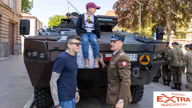 W Szczecinie odbył się piknik wojskowy z okazji obchodów Dnia Weterana Działań Poza Granicami Państwa. Fot. Robert Stachnik 