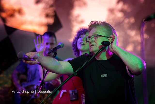 Felicjan Andrzejczak. Fot. Witold Spisz Felicjan Andrzejczak | „Felek podchodzi w tej chwili do pianina, gdzie siedzi już Romek Lipko i...” [WSPOMNIENIE o ARTYŚCIE, ZDJĘCIA]