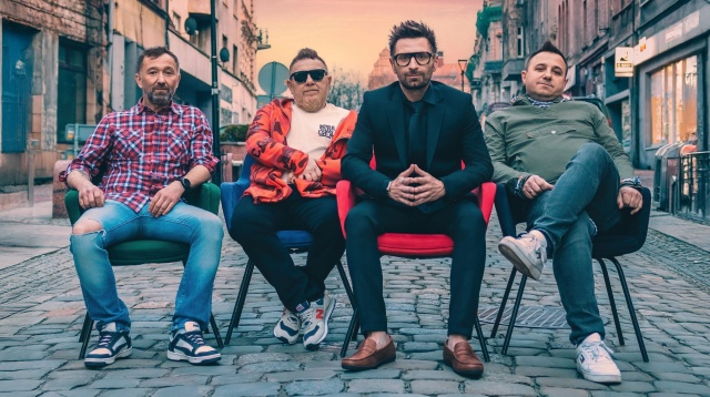 Zespół Negatyw. Fot. Mateusz Gołąb NEGATYW wraca na scenę z „Przeładowaniem” [ROZMOWA z Mietallem Walusiem, ZDJĘCIA]