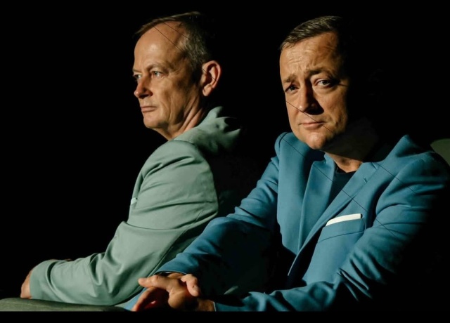 Czesław Mozil (od prawej) i Michał Zabłocki. Fot. Zuzanna Mazurek [Materiały prasowe Czesława Mozila] Czesław Mozil | „Uwielbiałem przyjeżdżać na wakacje z Danii do Polski...” [ROZMOWA z ARTYSTĄ, ZDJĘCIA]