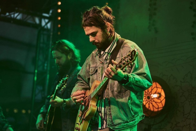 Konrad Słoka. Fot. Materiały prasowe artysty. Źródło: https://www.facebook.com/photo/?fbid=662252389244929&set=a.121361840000656&locale=pl_PL Konrad Słoka proponuje „Szantorałkę”, ale nie tylko... [ROZMOWA z ARTYSTĄ, ZDJĘCIA]