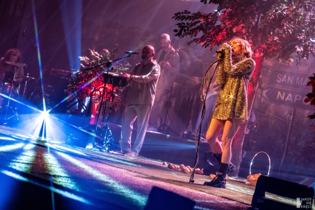 Anna Wyszkoni. Fot. W. Iwaszkiewicz [Rock House Entertainment] Anna Wyszkoni | „... 23 marca będę celebrowała w Filharmonii w Szczecinie 30-lecie pracy na scenie” [ROZMOWA z ARTYSTKĄ, ZDJĘCIA]