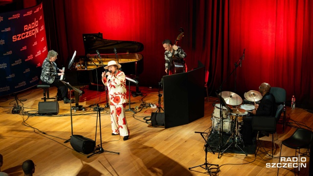 Jola Szczepaniak Quartet. Fot. Robert Stachnik [Radio Szczecin] Gershwin w nowej odsłonie. Jola Szczepaniak Quartet w Studiu Koncertowym Radia Szczecin [ROZMOWA z ARTYSTAMI, ZDJĘCIA]