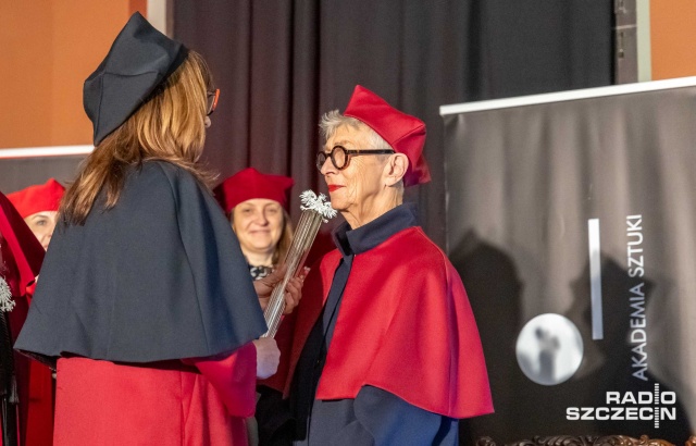 Anda Rottenberg  Zostałam uhonorowana tytułem doktora honoris causa przez najlepszą uczelnię artystyczną w Polsce... [POSŁUCHAJ, ZDJĘCIA]