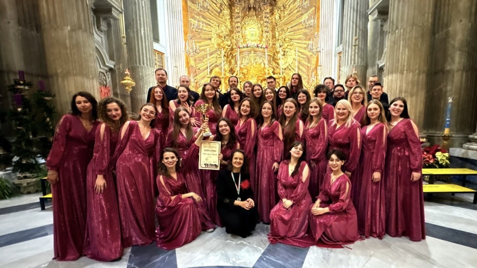 Chór Uniwersytetu Szczecińskiego pod dyrekcją Anny Tarnowskiej. Fot. Materiały prasowe zespołu