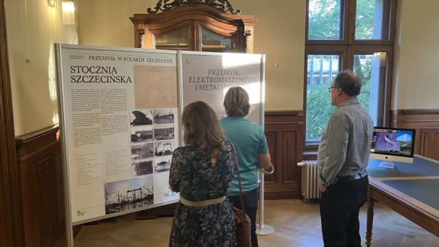 "Przemysł w Polskim Szczecinie" - wystawa Archiwum Państwowego w Szczecinie w Willi Lentza. Fot. Małgorzata Frymus 