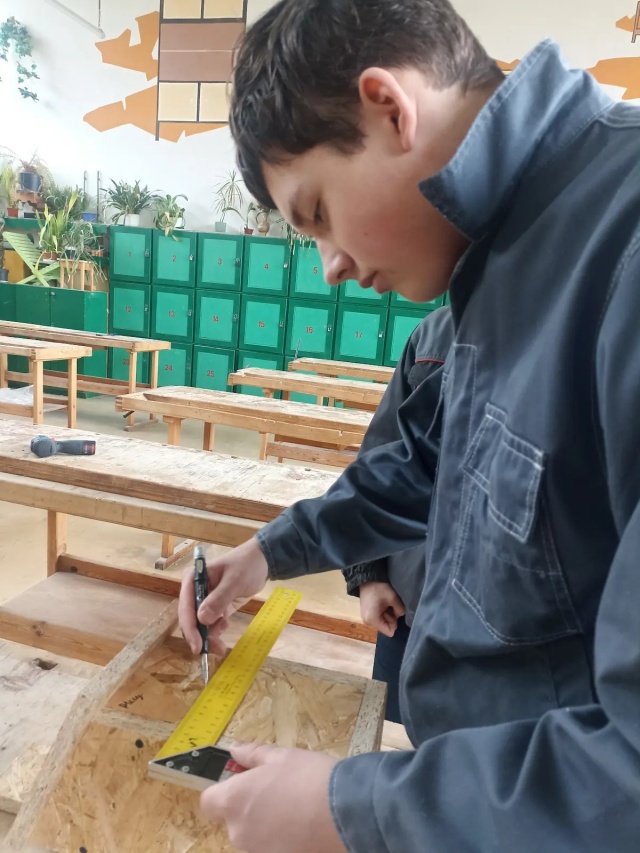 "Ptasia Kawalerka" uczniów Prywatnego Liceum Ogólnokształcącego Leonardo SVS — projekt realizowany w ramach "Zwolnieni z Teorii" 