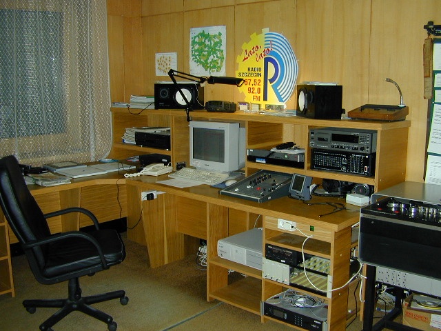 Rozdzielnia - stanowisko do przyjmowania.korespondencji, Fot. Bogusław Lis [Radio Szczecin] Pierwsza dekada XXI wieku