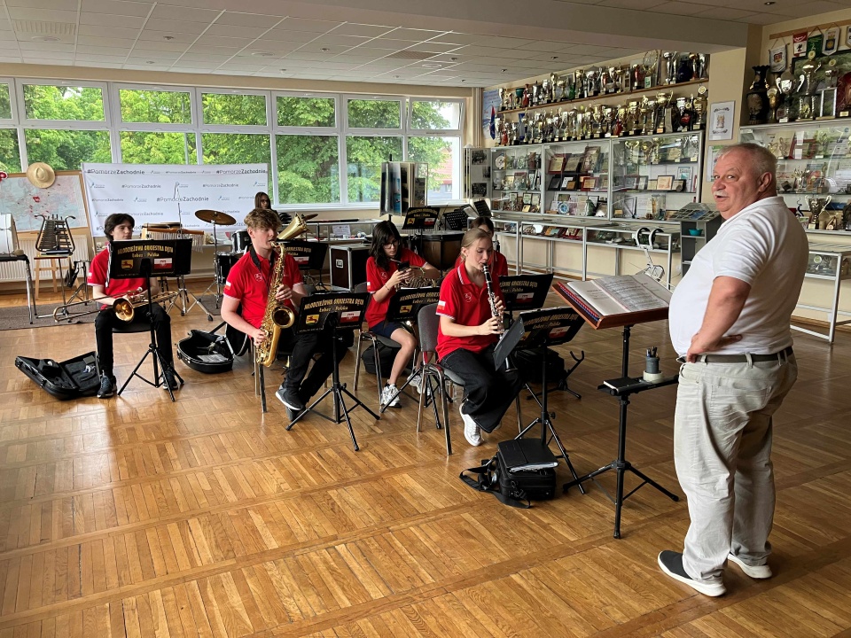 Młodzieżowa Orkiestra Dęta w Łobzie