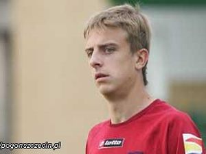 Kamil Grosicki z Pogoni Szczecin i Jakub Szałek z KP Police zostali powołani na konsulację szkoleniową reprezentacji U-20 i turniej towarzyski w Jordanii.