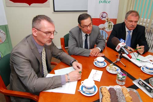 Za pół roku - program restrukturyzacji Polic