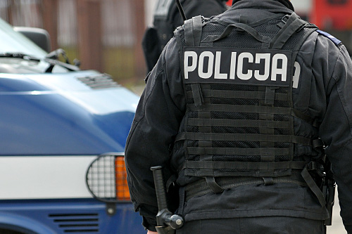W Polsce pojawia się coraz więcej zorganizowanych grup przestępczych-wynika z raportu, do którego dotarli dziennikarze Rzeczpospolitej. Z dokumentu wynika, że w Polsce działa 547 grup przestępczych.