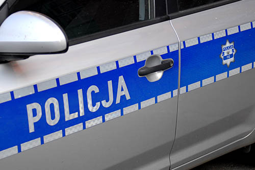 Poznańska policja zatrzymała 43-letniego mieszkańca Gniezna, podejrzanego o współudział w kradzieży prymasowskiego pierścienia. W ubiegłym tygodniu w ręce policji wpadło dwoje innych złodziei, którzy odpowiadają za kradzież z 6 lutego tego roku.