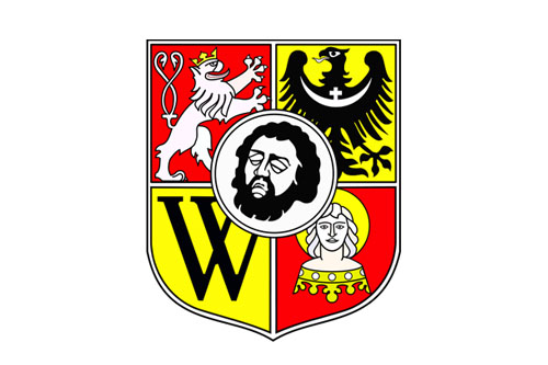 Jeden z robotników pracujących przy budowie stadionu piłkarskiego we Wrocławiu został ranny w wypadku. Na miejscu jest policja i inspekcja pracy.