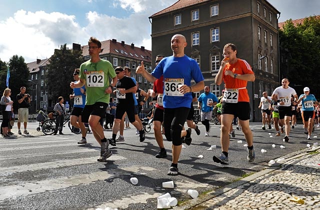 32. Szczeciński Półmaraton Gryfa - fot. Łukasz Szełemej Boniface Nduva zwycięzcą Półmaratonu Gryfa [ZDJĘCIA]