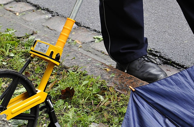 W województwie opolskim samochód osobowy potrącił 8 pielgrzymów. Do wypadku doszło na drodze wojewódzkiej numer 426 w okolicach miejscowości Dolna powiecie strzeleckim.