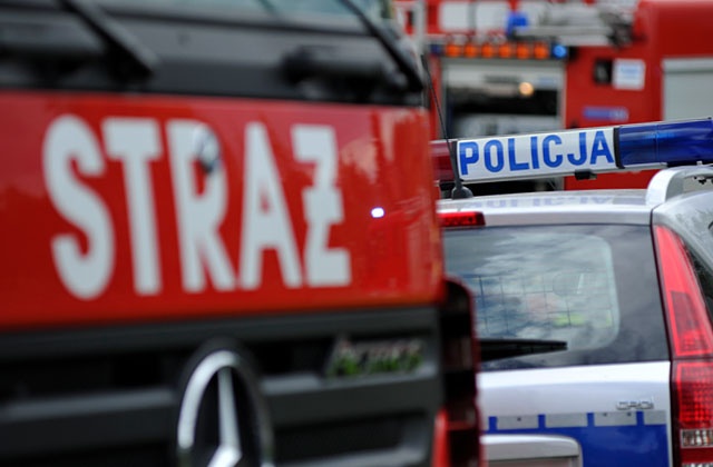 Jedna osoba zginęła a kilkadziesiąt zostało rannych w wypadku kolejowym pod Piotrkowem Trybunalskim.