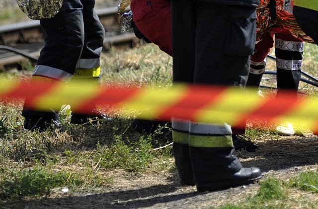Szef Konfederacji Kolejowych Związków Zawodowych Leszek Miętek krytykuje rząd za brak reakcji na sygnały o złym stanie bezpieczeństwa ruchu kolejowego w Polsce. Na konferencji prasowej Leszek Miętek oskarżył rządzących o to, że wykorzystują katastrofę pociągu w Babach w kampanii wyborczej.