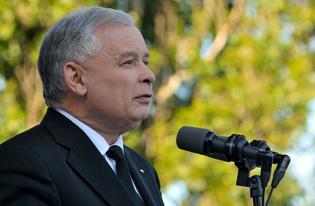 Prawo i Sprawiedliwość i SLD domagają się odwołania ministra infrastruktury Cezarego Grabarczyka.
