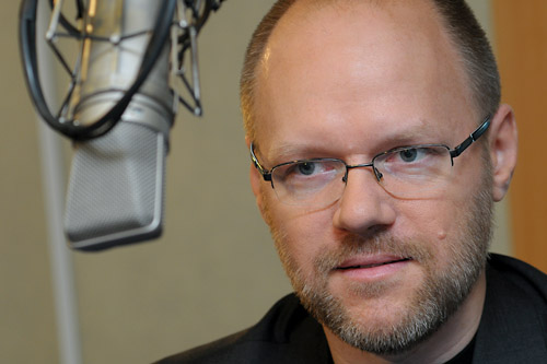 To największy punkt zapalny i ryzyko, jakie organizacyjnie istnieje podczas Euro - tak politolodzy z Uniwersytetu Szczecińskiego skomentowali zgodę prezydent warszawy na przemarsz przez stolicę rosyjskich kibiców w dniu meczu Polska-Rosja.