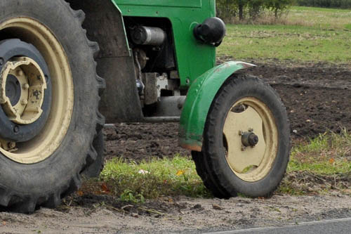 Ten rok może być pod tym względem rekordowy - oceniają ekonomiści. Tylko w pierwszych 7 miesiącach polscy farmerzy kupili prawie 13 tysięcy nowych maszyn. Dla porównania w całym minionym roku było to 17 tysięcy.