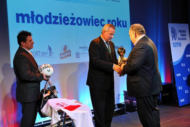 Piłkarze Roku 2011. Fot. Łukasz Szełemej [PR Szczecin] Smuda ogłosił: Edi piłkarzem 2011 roku [WIDEO, ZDJĘCIA]