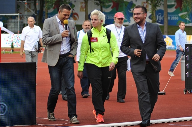Złoci medaliści igrzysk olimpijskich oraz mistrzowie świata i Europy w lekkiej atletyce wystąpią w sobotę w Szczecinie. Na stadionie przy ul. Litewskiej rusza 58. Memoriał Janusza Kusocińskiego. Gwiazdy królowej sportu zmierzą się w 17. konkurencjach. Fot 17 konkurencji i gwiazdy sportu. Rusza Memoriał [ZDJĘCIA]