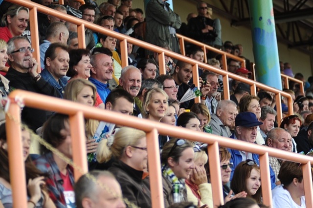 Złoci medaliści igrzysk olimpijskich oraz mistrzowie świata i Europy w lekkiej atletyce wystąpią w sobotę w Szczecinie. Na stadionie przy ul. Litewskiej rusza 58. Memoriał Janusza Kusocińskiego. Gwiazdy królowej sportu zmierzą się w 17. konkurencjach. Fot 17 konkurencji i gwiazdy sportu. Rusza Memoriał [ZDJĘCIA]