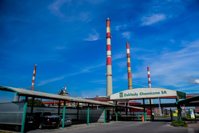 Zakłady Chemiczne Police notują zyski. W pierwszym kwartale tego roku spółka wypracowała na plus 88 milionów złotych. Fot. Łukasz Szełemej [PR Szczecin] "Police" zarabiają i inwestują [ZDJĘCIA]