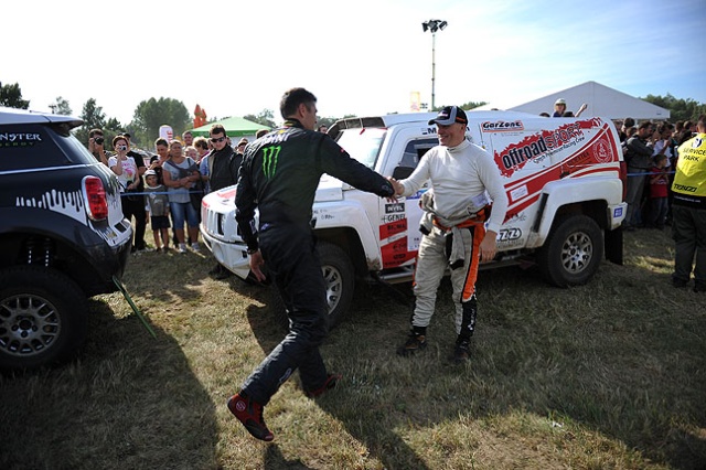 Krzysztof Hołowczyc wygrał rozgrywany w Szczecinie i regionie rajd Baja Poland. Fot. Łukasz Szełemej [PR Szczecin] Rajd Baja: Hołowczyc pierwszy! [ZDJĘCIA]