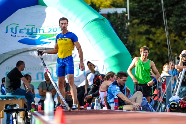 VIII Mityng Skoku o Tyczce Szczecin 2012 - fot. Łukasz Szełemej [PR Szczecin] Wicemistrz z Londynu wygrał w Szczecinie [WIDEO, ZDJĘCIA]