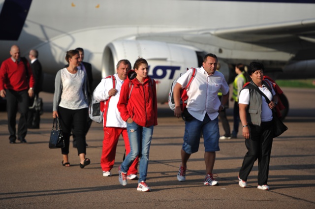 Szczecińscy paraolimpijczycy wrócili do domu. Fot. Łukasz Szełemej [PR Szczecin] IO: Medalistka z Londynu już w domu [WIDEO, ZDJĘCIA]