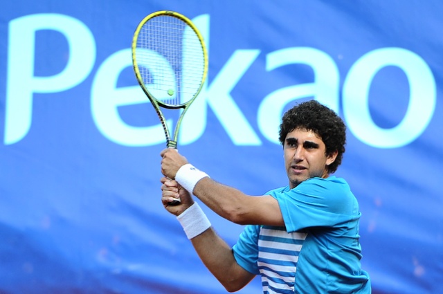 F. Arguello (ARG - biały) vs J. Mertl (CZE - niebieski). Fot. Łukasz Szełemej [PR Szczecin] Pekao Open: Panfil pokonał Niemca [DUŻO ZDJĘĆ]