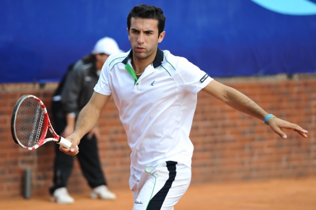 G. Naso (ITA - biały) vs A. Golubev (KAZ - biały z czapką). Fot. Łukasz Szełemej [PR Szczecin] Pekao Open: Panfil pokonał Niemca [DUŻO ZDJĘĆ]