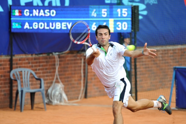 G. Naso (ITA - biały) vs A. Golubev (KAZ - biały z czapką). Fot. Łukasz Szełemej [PR Szczecin] Pekao Open: Panfil pokonał Niemca [DUŻO ZDJĘĆ]
