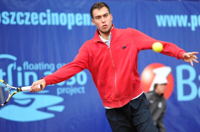 Jerzy Janowicz pokonał Ukraińca Artema Smirnowa 6:3, 6:1. Fot. Łukasz Szełemej [PR Szczecin] Polak w ćwierćfinale Pekao Szczecin Open! [ZDJĘCIA]
