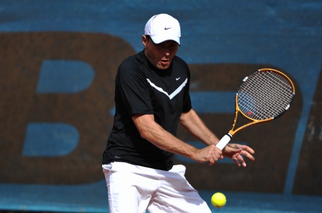 Polskie gwiazdy filmu, teatru i kabaretu można zobaczyć na kortach przy al. Wojska Polskiego w Szczecinie. Fot. Łukasz Szełemej [PR Szczecin] Gwiazdy na kortach! Turniej Artystów [DUŻO ZDJĘĆ]